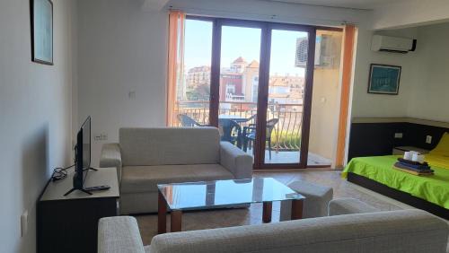 Sinemoretz Apartamento | Апартамент Blue sky