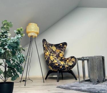 Chernovtsy Apartamento | Апарт готель на Маланчука