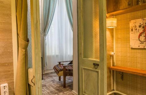 Tsentralnyy Apartamento | Атмосферные комнаты по принципу отеля