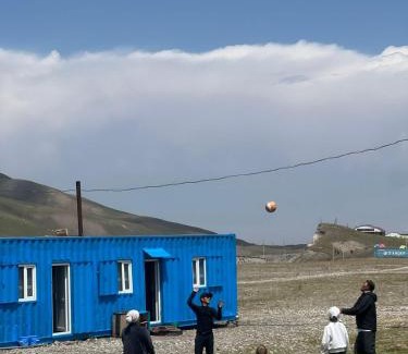 Osh Region Otro | Базовый лагерь у подножия Ленин Пик