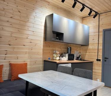 Bosteri Casa | Барни