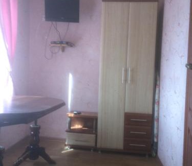 Lviv Oblast Apartamento | Будиночок в Східнці-Новий Кропивник