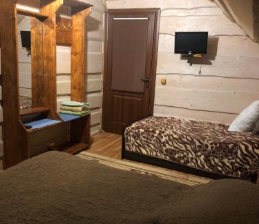 Podobovets Casa | Біля комори