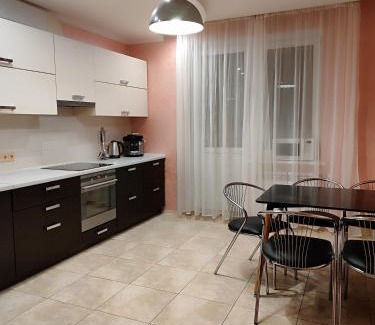 Desnyans'kyi District Apartamento | велика двокімнатна Данькевича