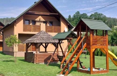 Chernovtsy Casa | Верховинська Хата