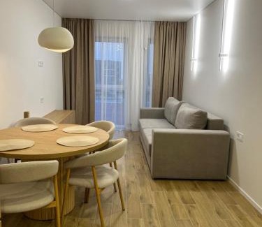 Cherkasy Apartamento | Видові апартаменти з видом на Дніпро та басейн