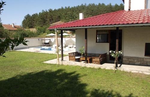Sredets Villa | Вила Вълнара