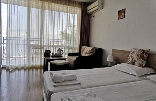 Chernomorets Casa | Вила Лазурен бряг