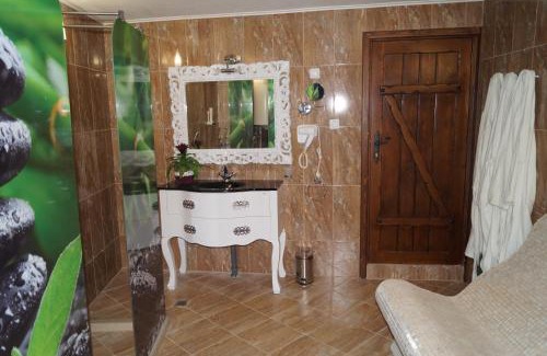 Tryavna Casa | Вила Поликсения Петиня