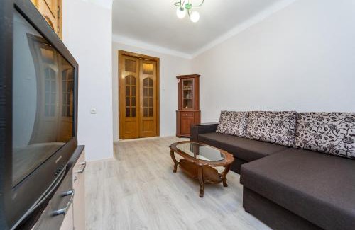 Verkhnie Misto Apartamento | вулиця 20г,Мала Житомирська