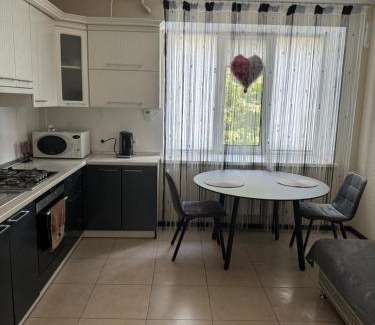 Rivne Apartamento | ВІП квартира в новобудові в центрі міста