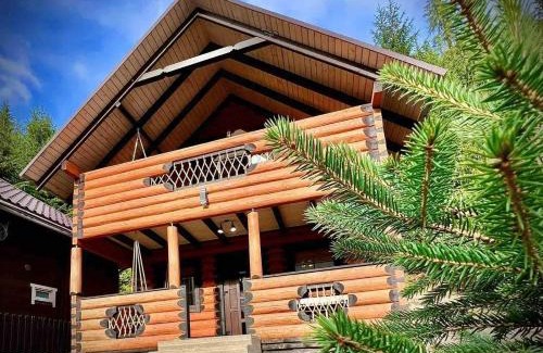 Soymy Apartamento | В Обіймах Гір