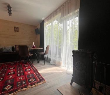 Skole Casa | Гармонія біля річки