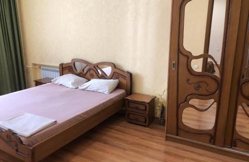 Dnipro Apartamento | Гаряча вода та опалення є без світла Elit Aparts on Pushkina WIFI
