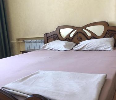 Dnipro Apartamento | Гаряча вода та опалення є без світла Aparts on Savchenko 6B street