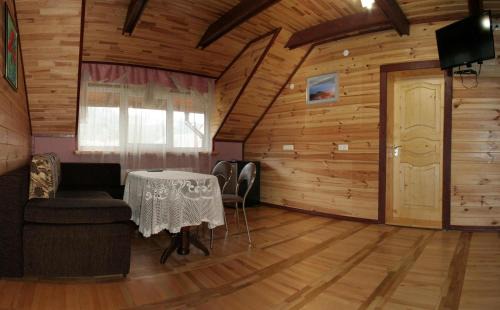 Plavya Casa | Гніздо Беркута