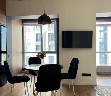 Almaty Apartamento | Городской Райский уголок