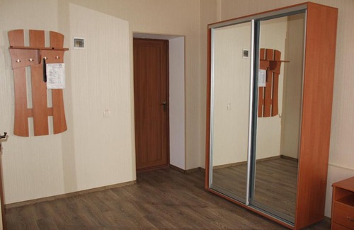 Enerhodar Casa | Гостевой дом Алиса