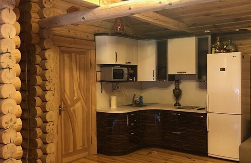 Dzerzhyns'kyi District Casa | Гостевой домик с баней в лесу!
