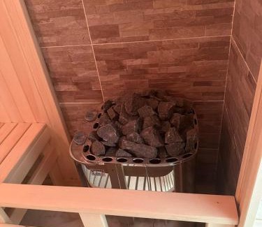 Poltava Apartamento | Гостьовий Будинок Апартаменти в тихому центральному районі Полтави Смарт-квартири Сауна