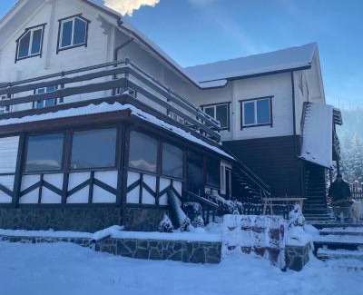 Bukovel Casa | Гостьовий дім Круасан Сімейний
