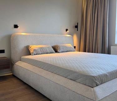 Maliyevtsy Apartamento | Двокімнатний люкс в ЖК над Бугом