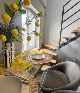 Chernovtsy Apartamento | Дворівневий апартамент N8