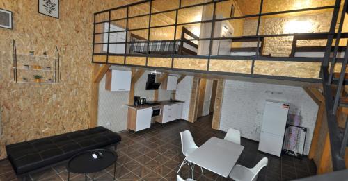 Kamenets-Podol'skiy Apartamento | Дворівневі Апартаменти-Лофт у Старому місті