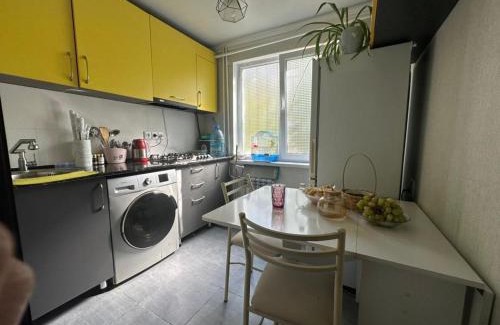 Bishkek Apartamento | Двухкомнатная в спальном районе