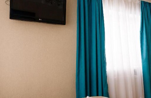 Ustinovskiy Hotel | Дельфин