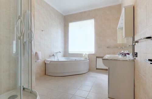 Pechers'kyi District Apartamento | дом в центре столицы