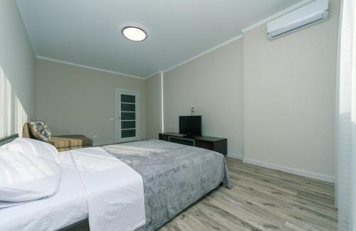 Pozniaky Apartamento | Драгоманова 38а 2й поверх