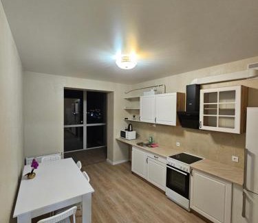 Lutsk Apartamento | Дрім таун 2 кімнати,жд вокзал