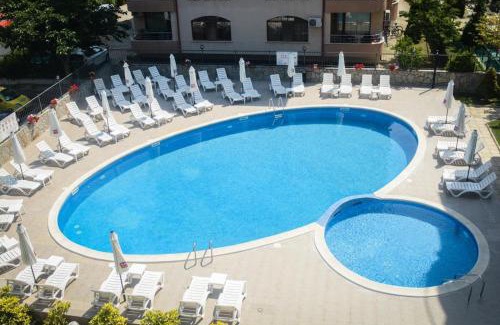 Sunny Beach Apartamento | Жасмин клуб