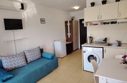 Sunny Beach Apartamento | Жасмин клуб