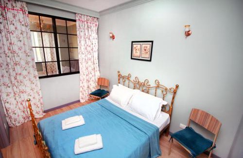 Almaty Apartamento | ЖК Комфорт Сити Адрес ТРЦ Мега на Розыбакиева 3-х комнатная