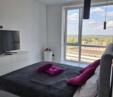 Lutsk Apartamento | ЖК Яровиця Люкс 13 поверх