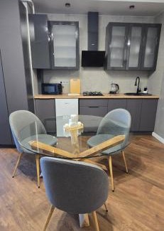 Lutsk Apartamento | ЖК Яровиця Люкс 2 поверх