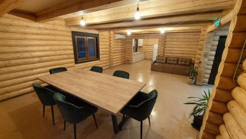 Pirnove Cama Y Desayuno | Загородный комплекс Fort Pirnov Park