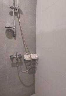 Shevchenkivs'kyi District Apartamento | Затишна, стильна студія біля Виставкового центру
