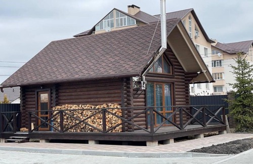 Lesniki Apartamento | Затишний котедж в Білогородці