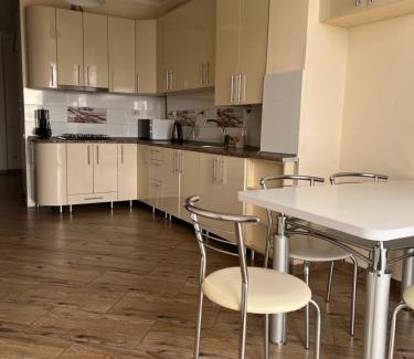 Chernovtsy Apartamento | Затишні апартаменти