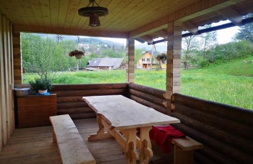 Vorokhta Casa | Карпатський світанок