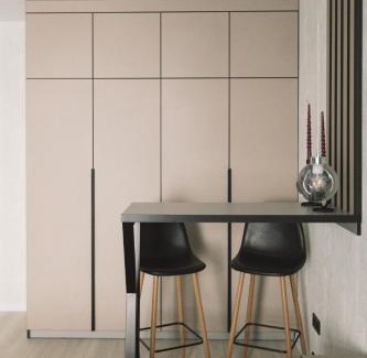 Darnyckyj Apartamento | Квартира з панорамними вікнами на озеро