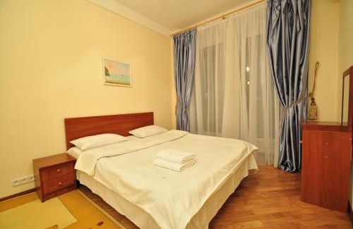 Besarabka Apartamento | Квартира поруч з Бессарабським ринком