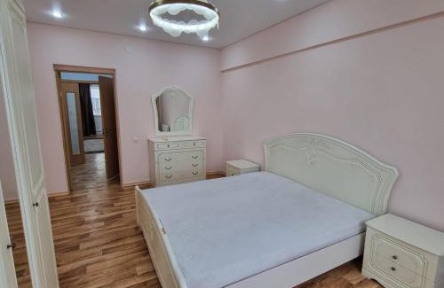 Otegen Batyra Apartamento | Квартира 3 ком 70 кв