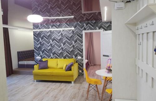 Dzerzhyns'kyi District Apartamento | Квартира Lux біля Саржиного Яру
