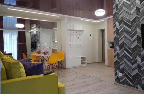 Dzerzhyns'kyi District Apartamento | Квартира Lux біля Саржиного Яру