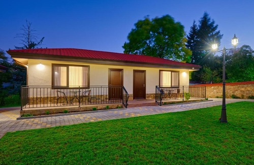 Hisarja Casa | Комплекс Колонада