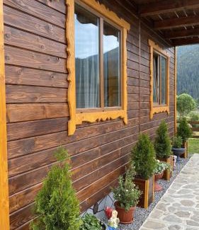 Vorokhta Casa | Котедж "Смерековий затишок"